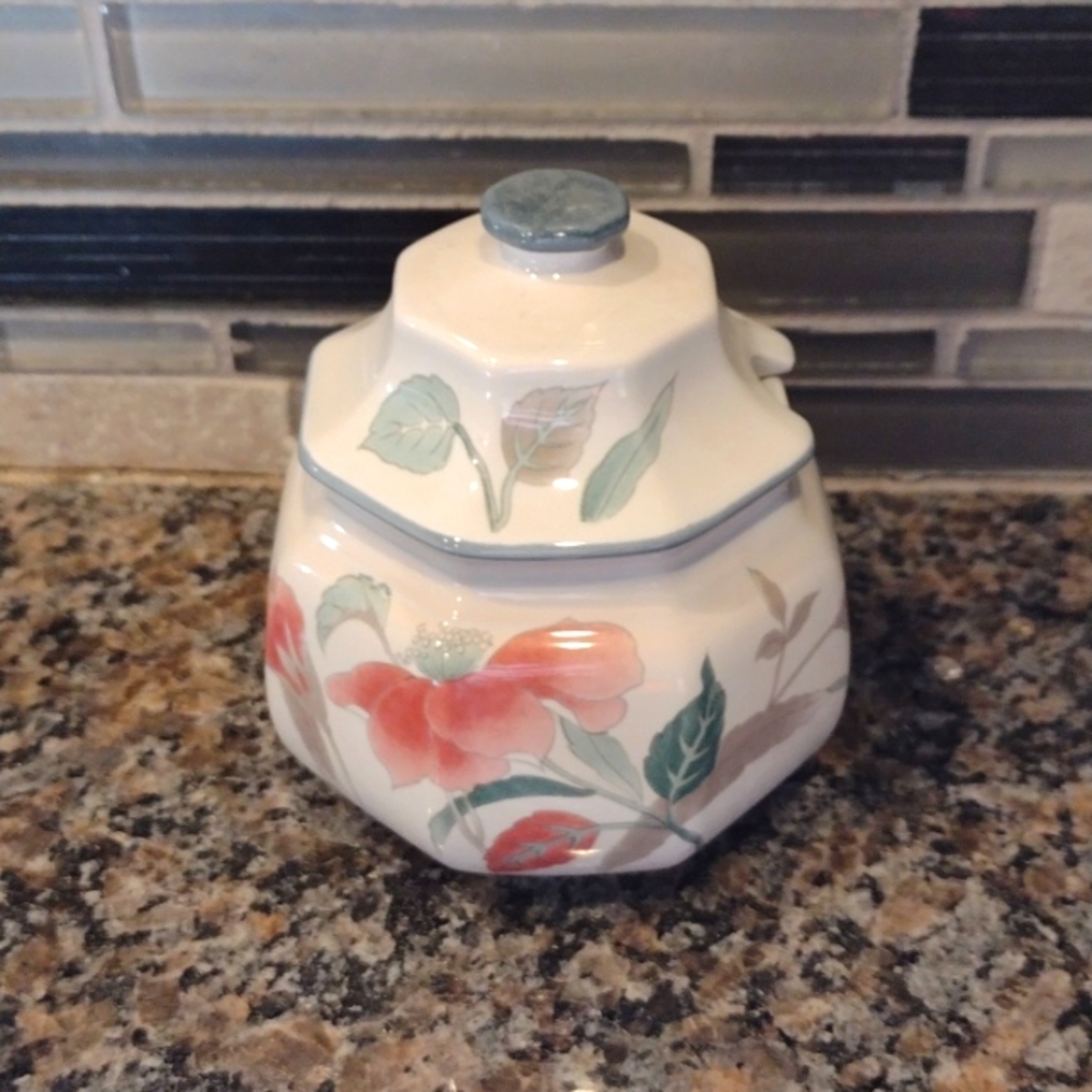 *BOGO* Mikasa Silk 🌺 Flowers covered Sugar vintage discontinued